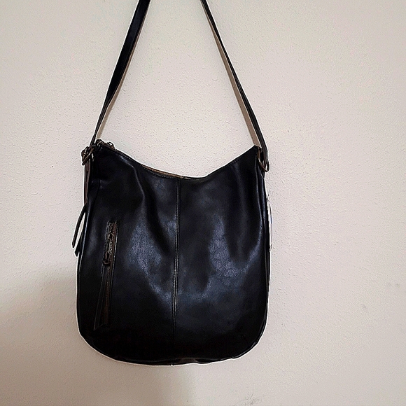 Faux Leather Large Shoulder Bag/backpack and Crossbody Bag - Picture 1 of 4